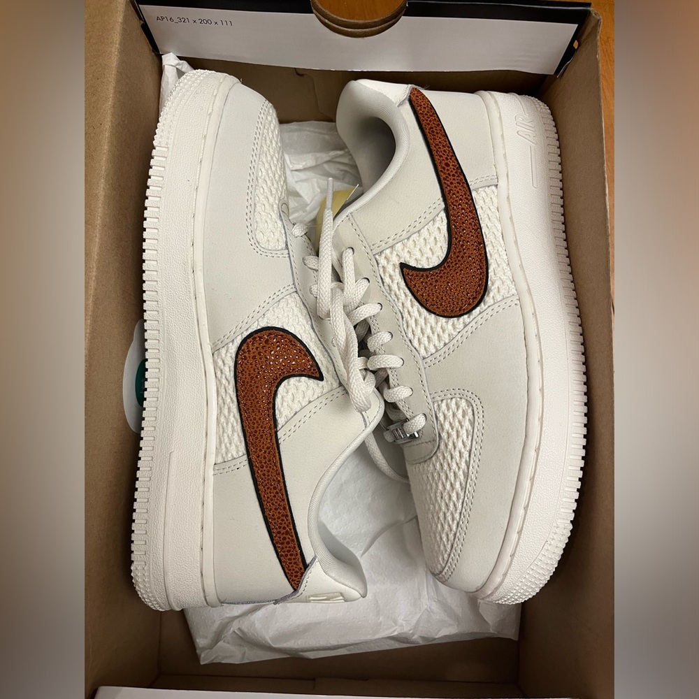 Nike Air Force 1 ‘07 - Women’s size 7
